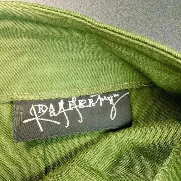 Vintage Rafferty Women's Green Rayon Blend Pockets Flat Front Mini Skirt Size 7 - Picture 4 of 9